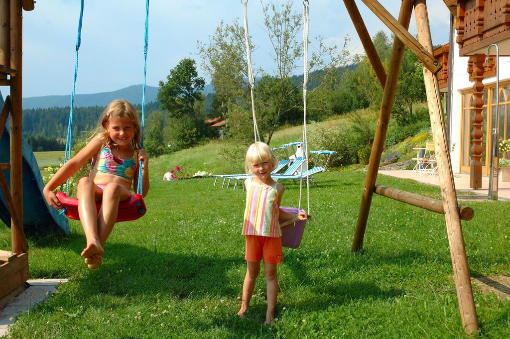 Wellness Ferienwohnungen Zellertalblick Drachselsried Bagian luar foto